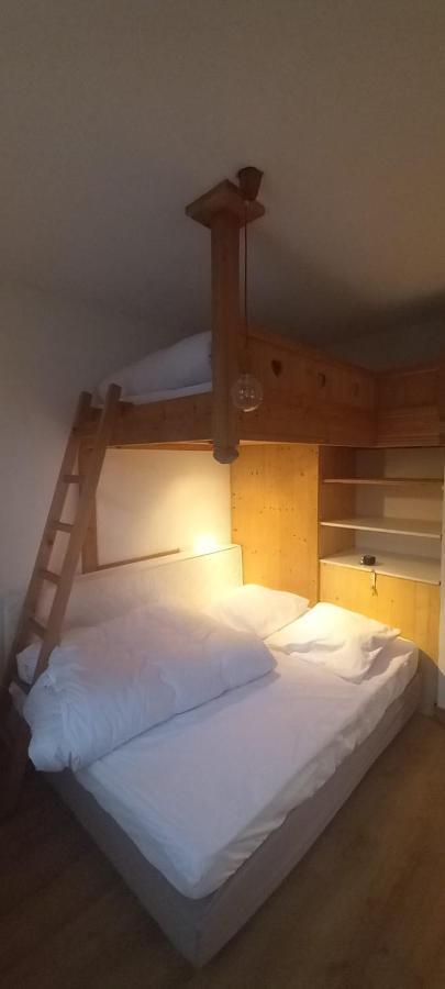 Le Du Val Apartment